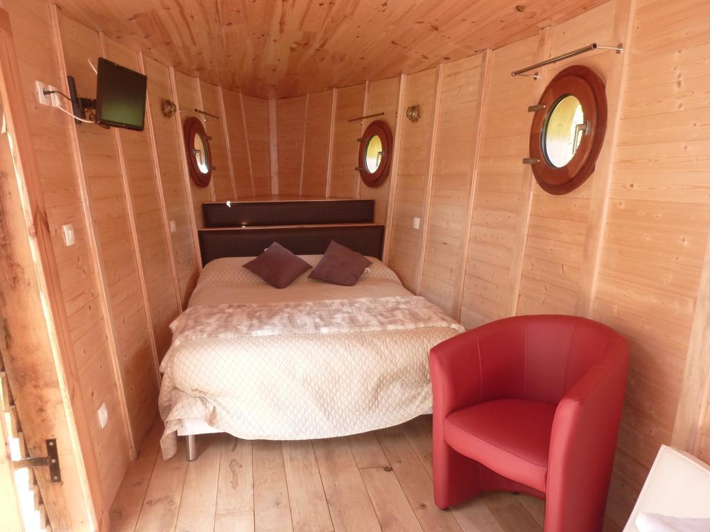 Chambre D'Hotes Au Fil De L'Eau Жюмьеж Номер фото