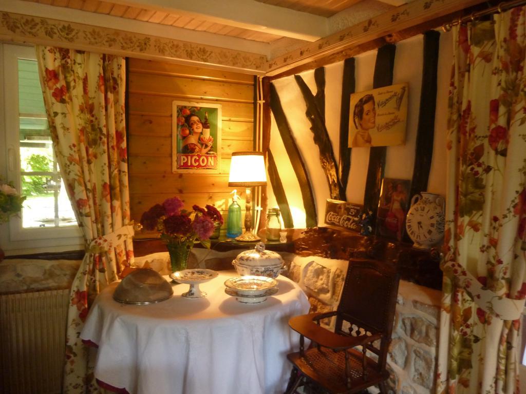 Chambre D'Hotes Au Fil De L'Eau Жюмьеж Экстерьер фото